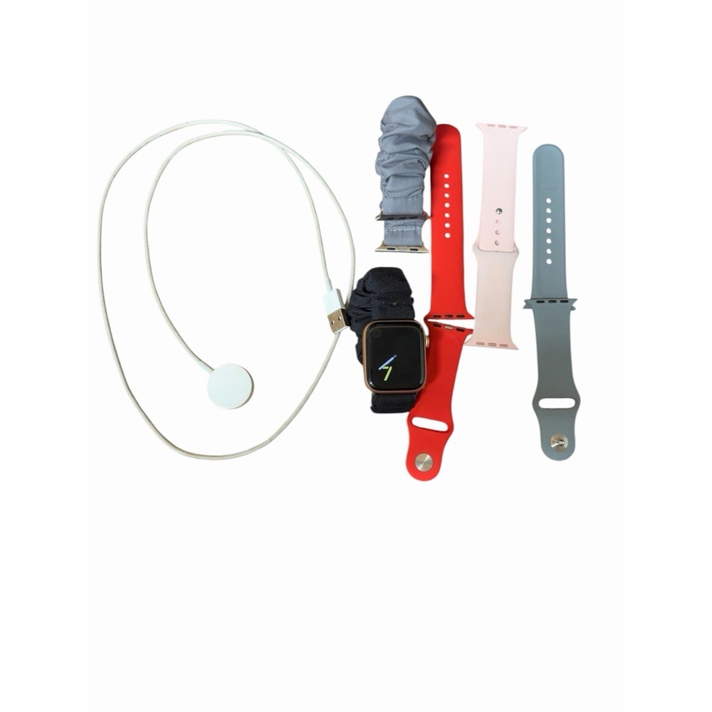 Apple Watch Series 5 44mm GPS‎ Gold Aluminum 94% Battery Health